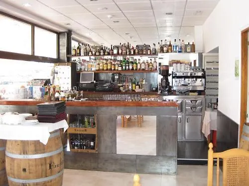 Hostal La Cigüeña Portinatx Hotel